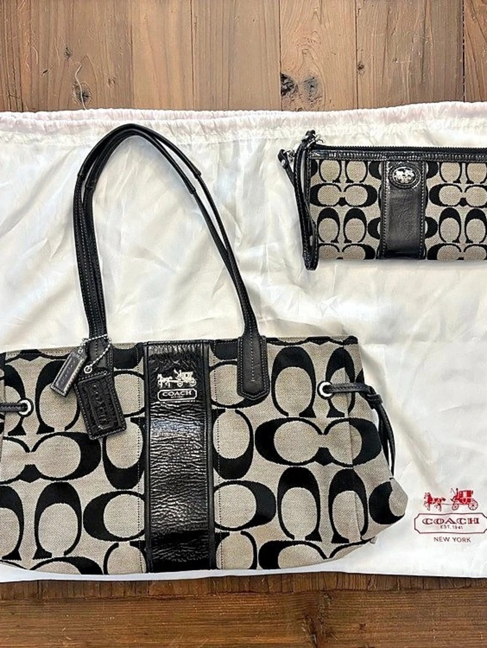 RARE 2011 Coach Signature Stripe Drawstring Carryall Bag & Wristlet Set